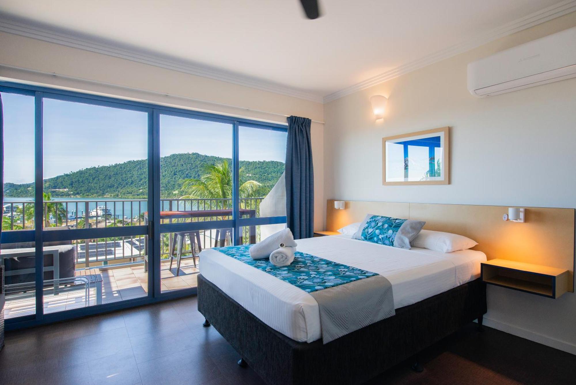 Coral Sea Vista Apartments Airlie Beach Buitenkant foto